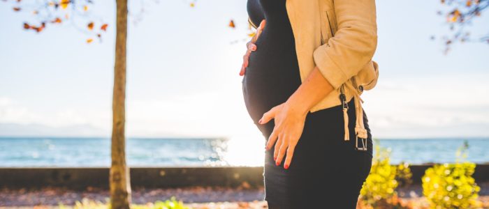 shop-online-maternity-clothes
